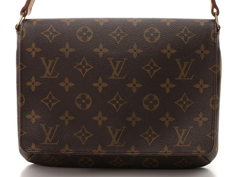 LOUIS VUITTON Musette Tango Short Monogram